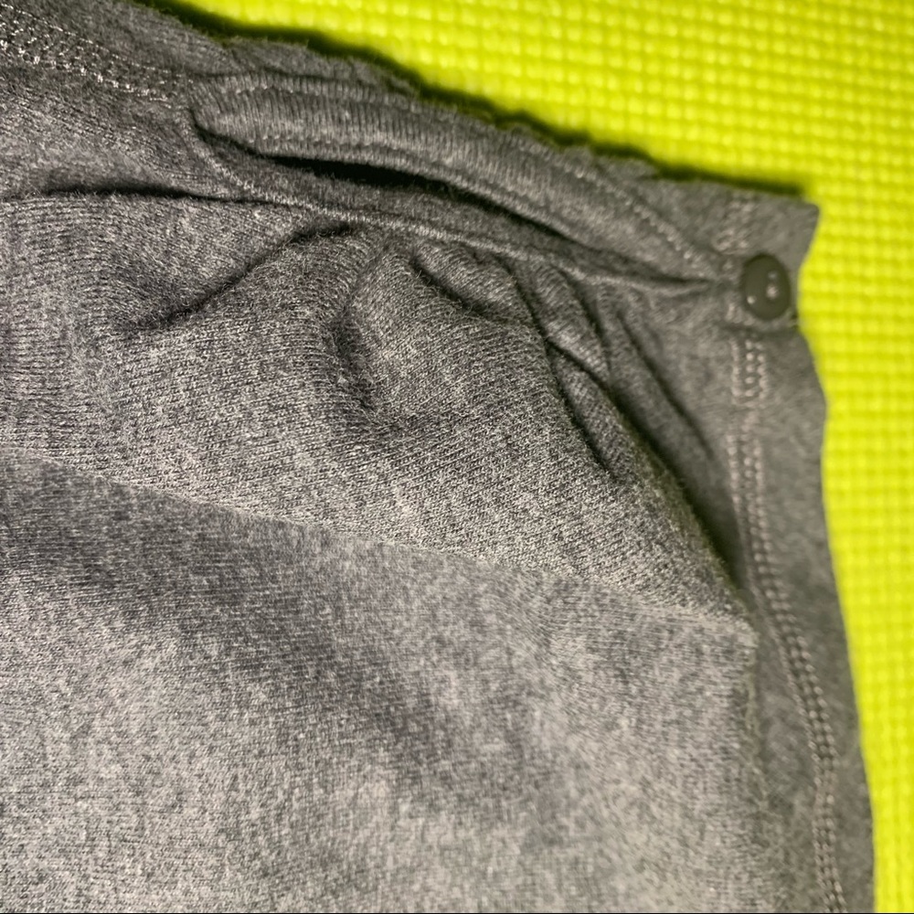 2 Made for life Capri Leggings PL NWOT - Picture 9 of 9